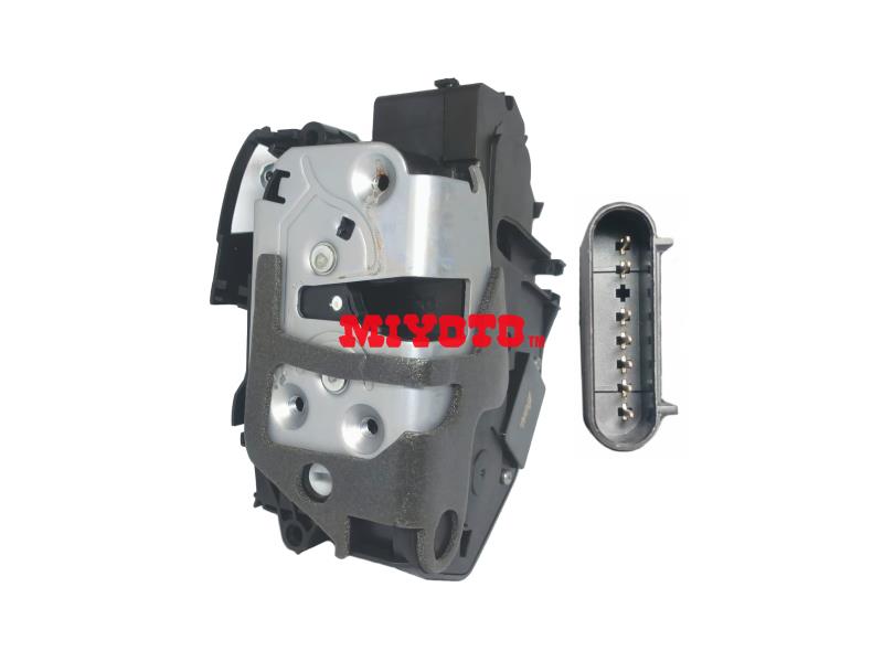 FORD - RANGER T6 , T7 , FORD FIESTA  FRONT DOOR INNER LOCK W/ACTUATOR (RH) (7 PIN)  (T6-F6573R)