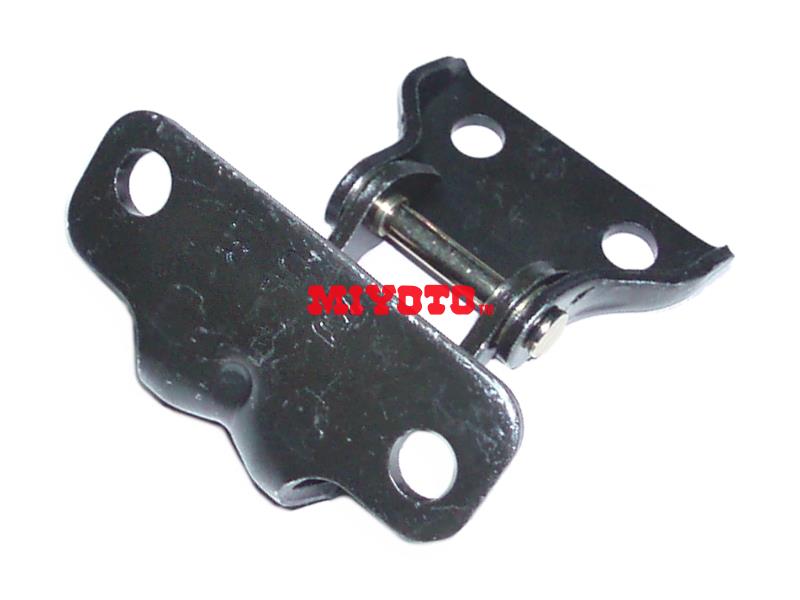 NISSAN - C22  DOOR HINGE  (LOWER / RH)  (C22-6583LR)
