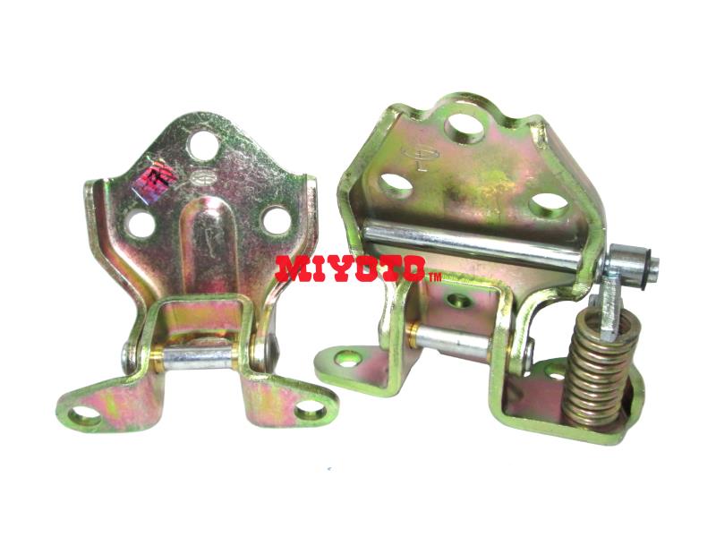 MITSUBISHI - FB300  DOOR HINGE SET (LH) 2PCS/SET  (FB300-6583LK)