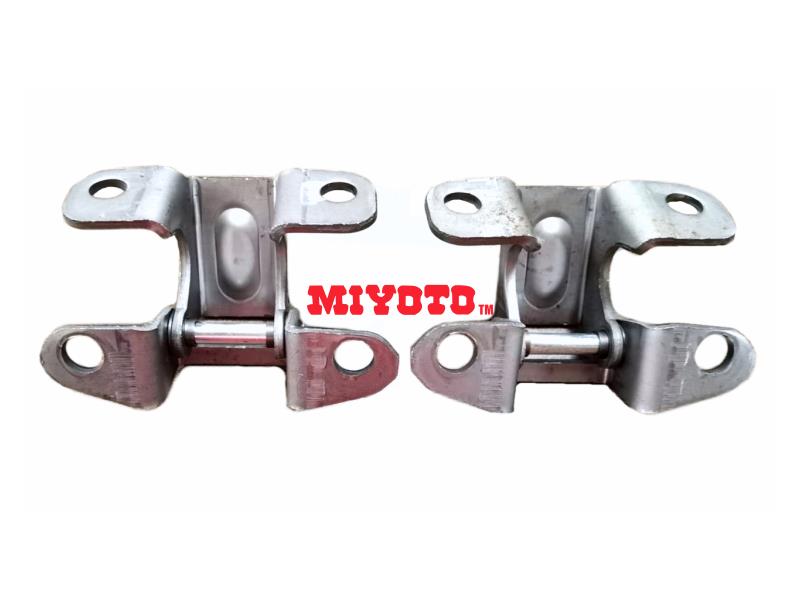 DAIHATSU - S75 ,S85 ,S89(L & R)  DOOR HINGE SET  (RUSA-6583K)