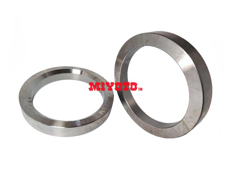 MERCEDES - M1413  REAR AXLE CONE (19 x 98 x 125) (327.356.0615)  (M1413-7006)
