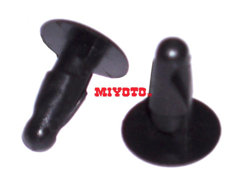 NISSAN - WIPER PANEL CLIP  (N16-BU10)